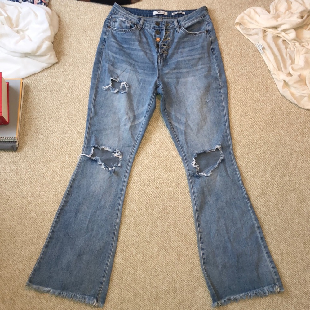 High Rise Flare Jeans - Picture 2 of 3